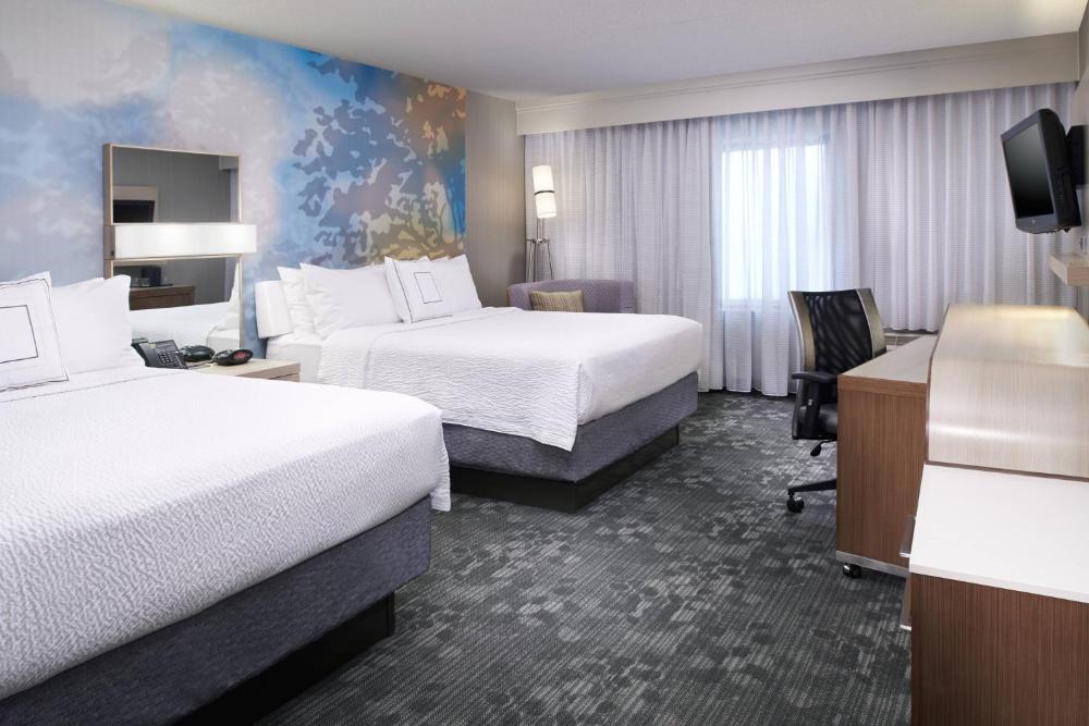 Double Room with Two Double Beds interior